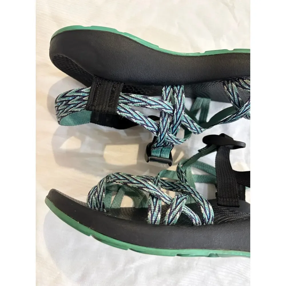 Chaco ZX/2 Toe Loop Sport Strappy Sandals Women's 7 Blue Two Tone Chevron Stripe